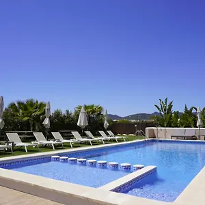 Aparthotel Escondidos Ibiza, Playa d'en Bossa